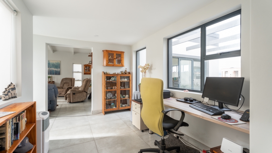3 Bedroom Property for Sale in Agulhas Western Cape